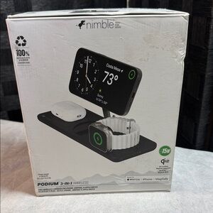 Podium 3-in-1 Wireless Charger - Black